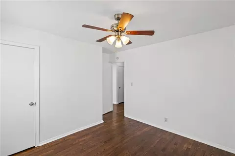 Bedroom - 3916 S Spring St, Independence, MO 64055 photo 2 of 10