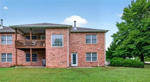 Other - 623 Carriage Ct, Nevada, MO 64772 photo 1 of 19