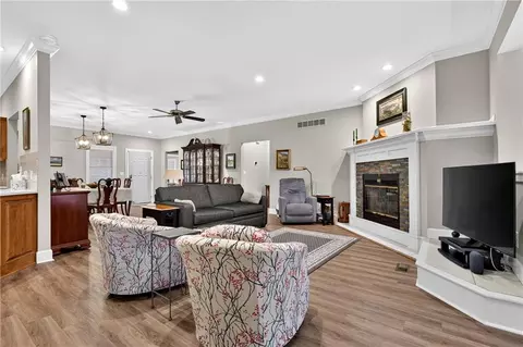Living - 623 Carriage Ct, Nevada, MO 64772 photo 1 of 1
