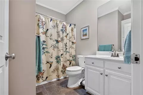 Bath - 623 Carriage Ct, Nevada, MO 64772 photo 1 of 4