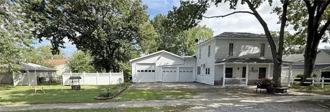 115 Locust St, Wellsville, KS 66092