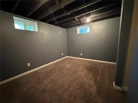 10401 E 69th St, Raytown, MO 64133 photo 7