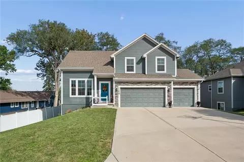 11450 Yecker Ave, Kansas City, KS 66109