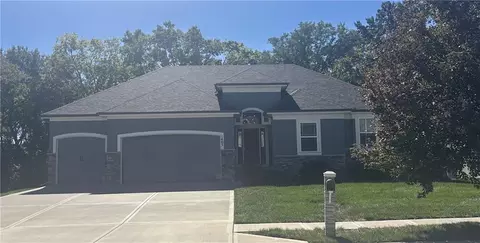 1405 NW 94th St, Kansas City, MO 64155
