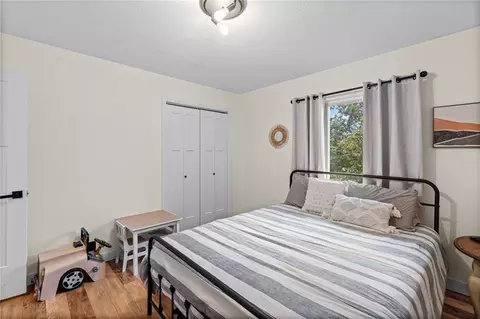 Bedroom - 613 E Ford St, Cameron, MO 64429 photo 6 of 7