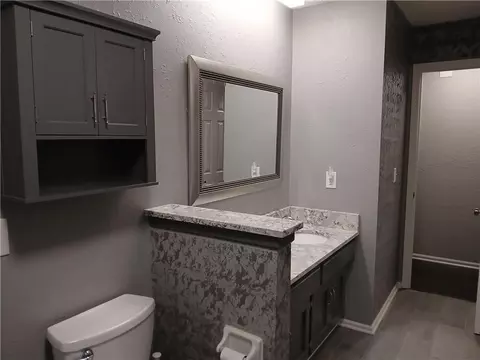 Bath - 17008 E 3rd Ter, Independence, MO 64056 photo 5 of 5
