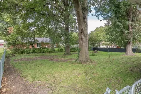 Exterior - 1401 N Howenstien Ave, Cameron, MO 64429 photo 2 of 3