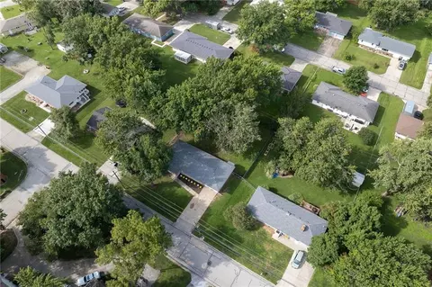 View/Area - 1401 N Howenstien Ave, Cameron, MO 64429 photo 1 of 2