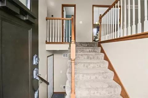 Entry Way - 19600 E 10th St, Independence, MO 64056 photo 1 of 2