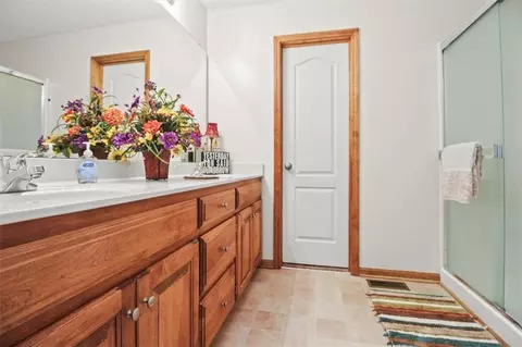 Entry Way - 19600 E 10th St, Independence, MO 64056 photo 2 of 2
