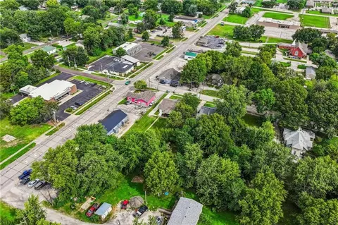 View/Area - 105 E Hale St, Spring Hill, KS 66083 photo 2 of 3