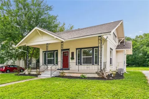 Exterior - 105 E Hale St, Spring Hill, KS 66083 photo 8 of 9