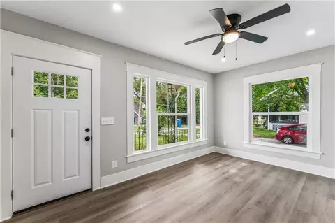 Living - 105 E Hale St, Spring Hill, KS 66083 photo 6 of 9