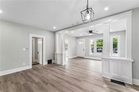 Entry Way - 105 E Hale St, Spring Hill, KS 66083 photo 1 of 3