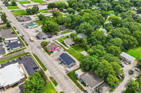 View/Area - 105 E Hale St, Spring Hill, KS 66083 photo 3 of 3