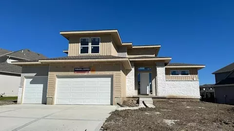 13020 W 174th Pl, Overland Park, KS 66221