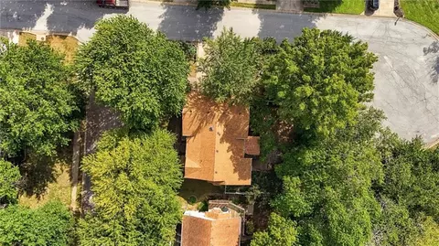 View/Area - 416 SE Brownfield Dr, Lees Summit, MO 64063 photo 1 of 1