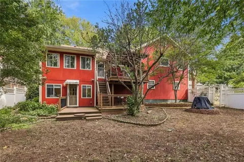 Exterior - 416 SE Brownfield Dr, Lees Summit, MO 64063 photo 10 of 13