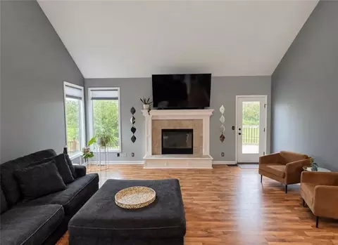 Living - 712 S Adams St, Raymore, MO 64083 photo 1 of 3