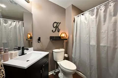 Bath - 712 S Adams St, Raymore, MO 64083 photo 5 of 8