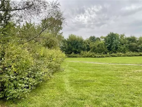 Exterior - 712 S Adams St, Raymore, MO 64083 photo 17 of 24