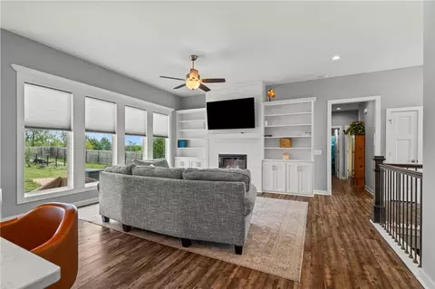 Living - 1201 Mesa Dr, Belton, MO 64012 photo 1 of 3