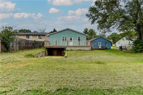 Exterior - 326 E Main St, Odessa, MO 64076 photo 14 of 23