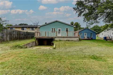 Exterior - 326 E Main St, Odessa, MO 64076 photo 17 of 23