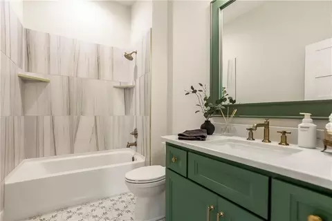 Bath - 22428 W 90th Ter, Lenexa, KS 66227 photo 1 of 4