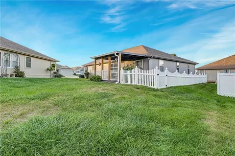 Exterior - 523 Mars Ct, Raymore, MO 64083 photo 3 of 5