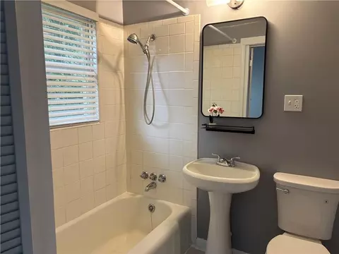 Bath - 10821 E 19th St, Independence, MO 64052 photo 2 of 2
