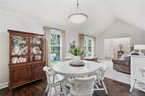 12903 W 77th Ter, Lenexa, KS 66216