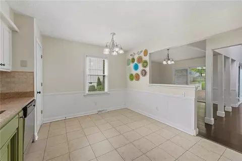 Dining - 3502 NW Lake Dr, Lees Summit, MO 64064 photo 2 of 2