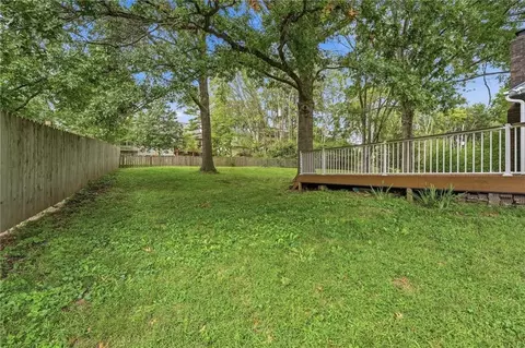 Exterior - 3502 NW Lake Dr, Lees Summit, MO 64064 photo 4 of 6