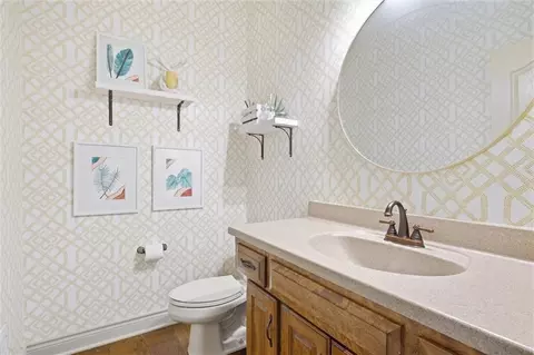 Bath - 2512 NE Indian Pointe, Lees Summit, MO 64086 photo 1 of 6