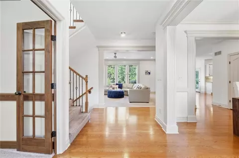 Entry Way - 2512 NE Indian Pointe, Lees Summit, MO 64086 photo 1 of 1