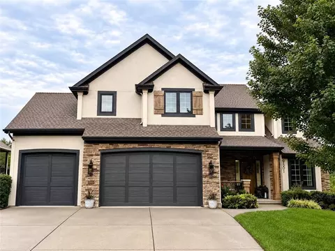 9501 NE 90th St, Kansas City, MO 64157