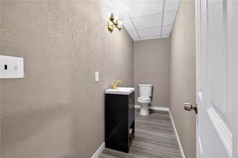 Bath - 108 S Wright St, Frontenac, KS 66763 photo 3 of 3