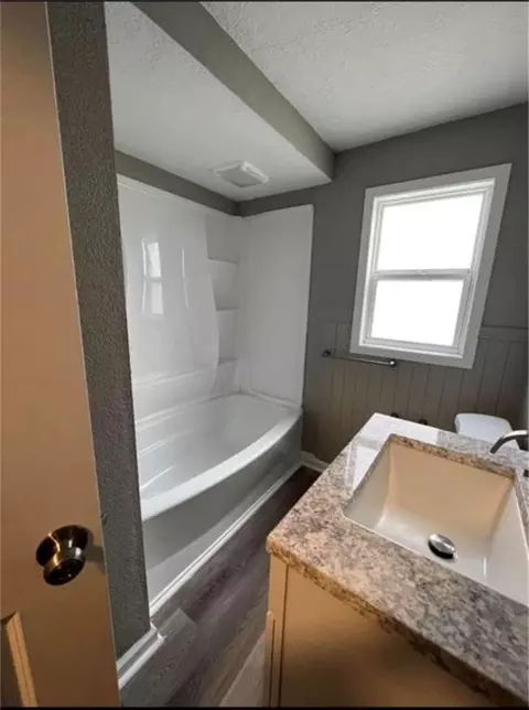 114 E Cass St, Drexel, MO 64742 photo 9