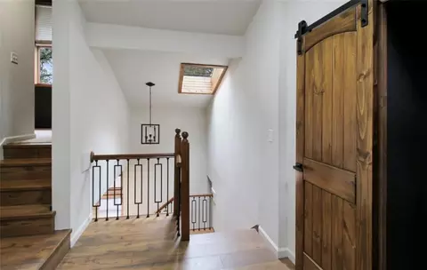 Entry Way - 1104 Meadow Rd, Cherryvale, KS 67335 photo 1 of 5