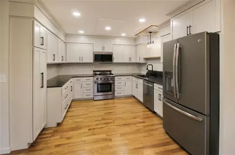 Kitchen - 1104 Meadow Rd, Cherryvale, KS 67335 photo 1 of 3