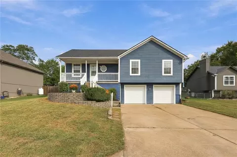 1309 Deena St, Pleasant Hill, MO 64080