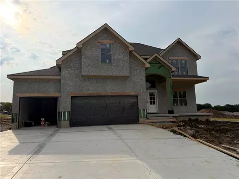 12675 NW Bittersweet Dr, Platte City, MO 64079