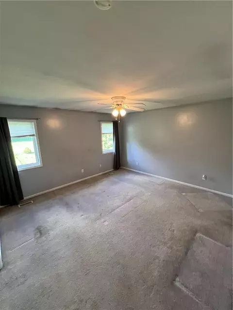 Bedroom - 4217 N Devonshire Dr, Saint Joseph, MO 64506 photo 1 of 3