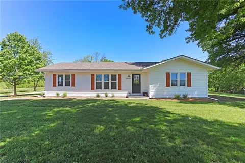 38000 E Cline Rd, Lone Jack, MO 64070