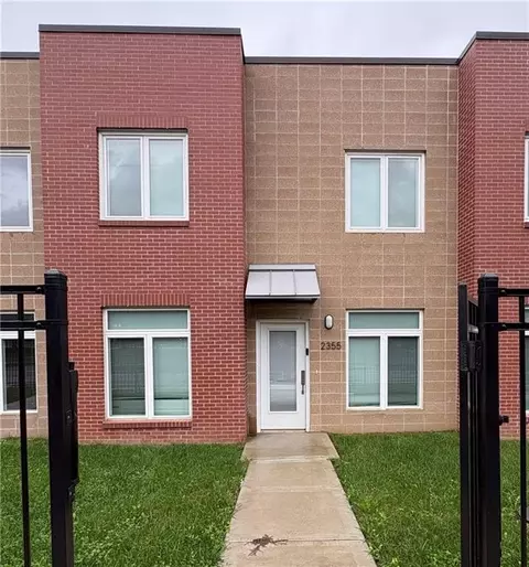 2355 E 27th St, Kansas City, MO 64109