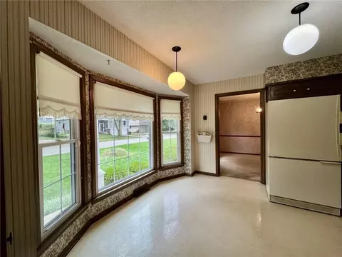Kitchen - 14908 E 33rd St, Independence, MO 64055 photo 2 of 2