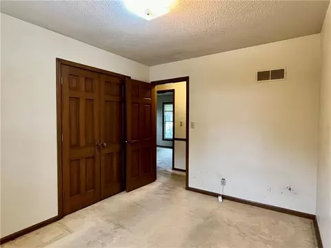 Bedroom - 14908 E 33rd St, Independence, MO 64055 photo 3 of 3