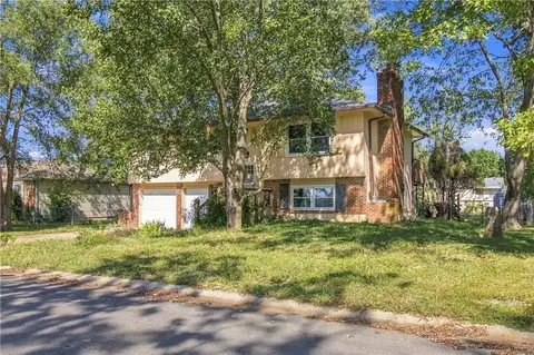 Other - 103 Fairview Ave, Warrensburg, MO 64093 photo 1 of 6