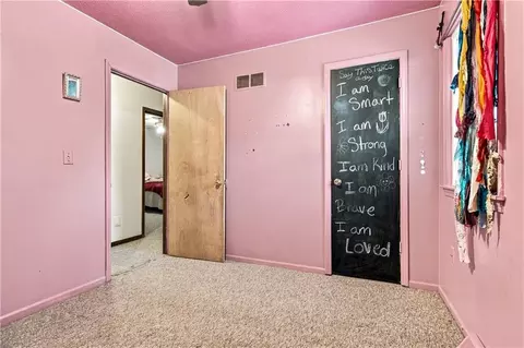 Bedroom - 103 Fairview Ave, Warrensburg, MO 64093 photo 2 of 8